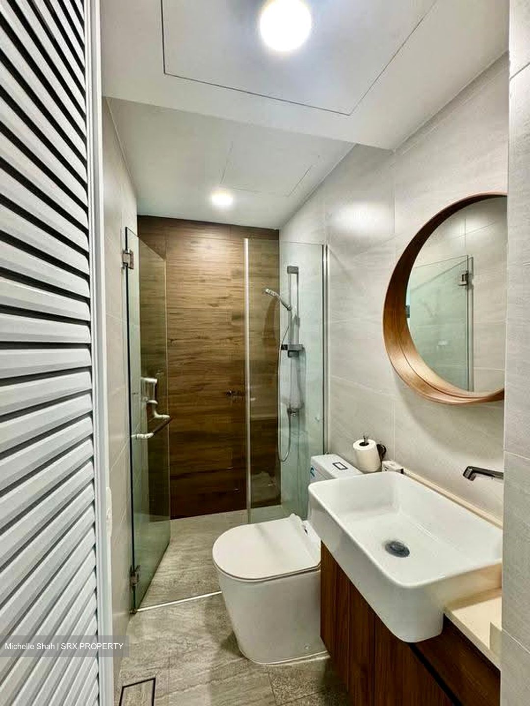 West Bay Condominium (D5), Condominium #637773971